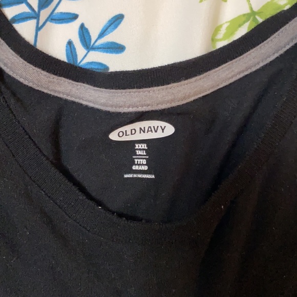 Friends tee - Picture 3 of 3